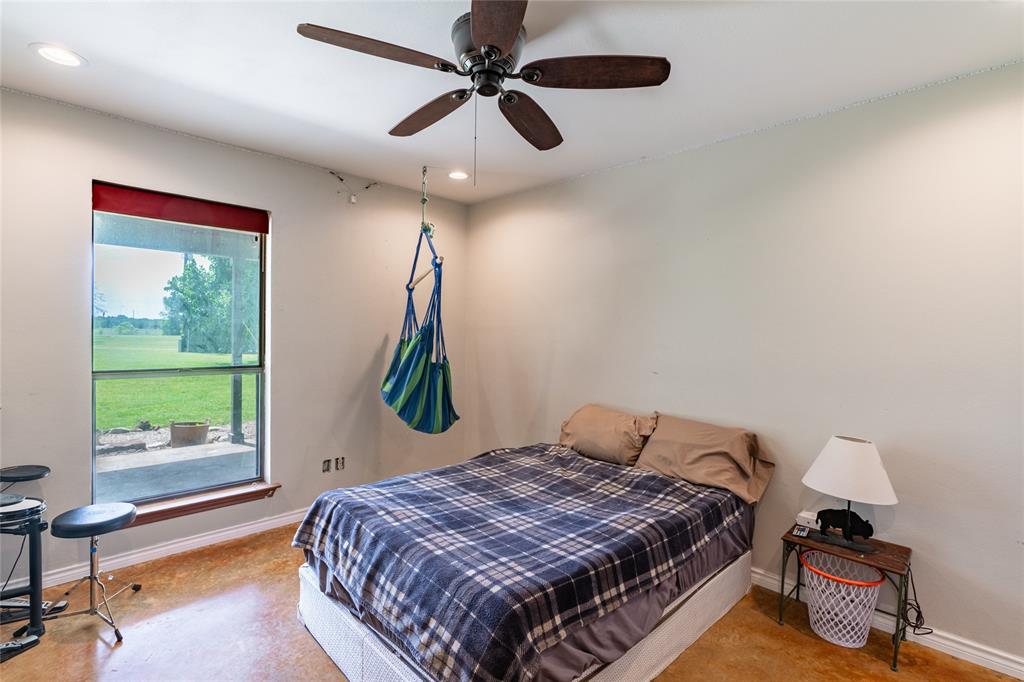 USSURY SAMUEL - Residential