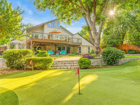 Photo of 14 Windward Road, Benbrook, TX 76132 (MLS # 21297850)