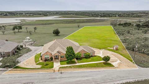 A home in Comanche