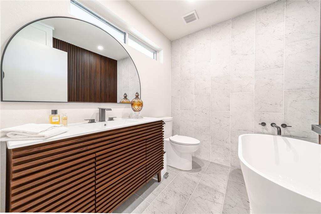 Buckner Terrace 04 Sec 03 Inst - Residential Lease