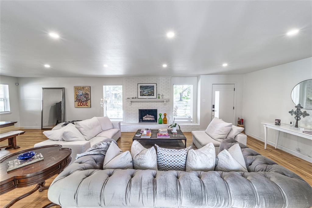 Buckner Terrace 04 Sec 03 Inst - Residential Lease