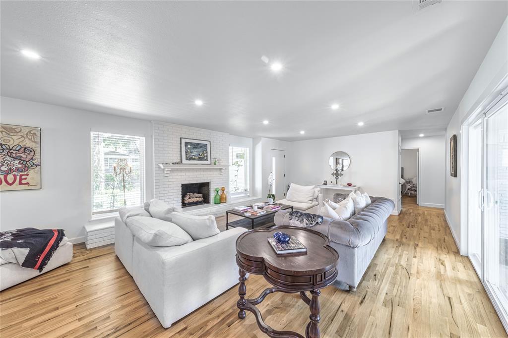 Buckner Terrace 04 Sec 03 Inst - Residential Lease