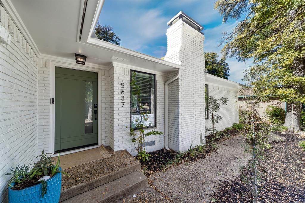 Buckner Terrace 04 Sec 03 Inst - Residential Lease