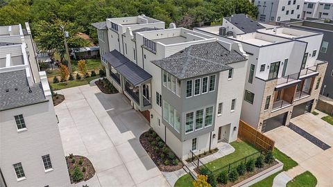 1029 Mobile Street Dallas TX 75208