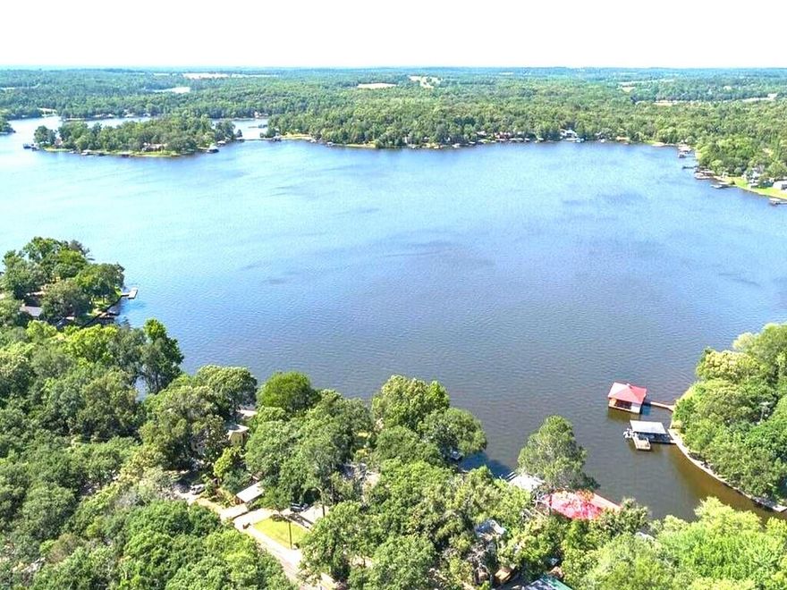 Discover this 0.17-acre vacant lot in Murchison featuring easy road access and a nearby lake view. Perfect for building a small residence or vacation retreat, the property provides a peaceful atmosphere with convenient access to local lakes, fishing, and outdoor activities. A great opportunity to create your own East Texas escape.
