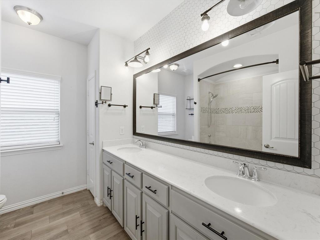 Riverside Place - Residential