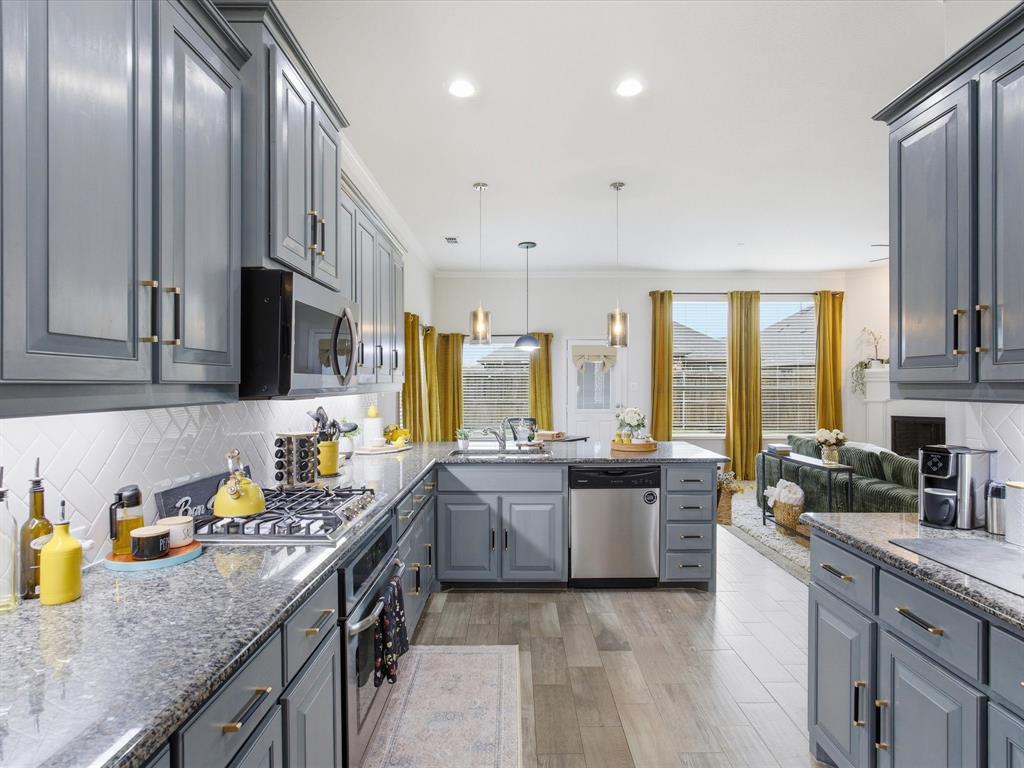 Riverside Place - Residential