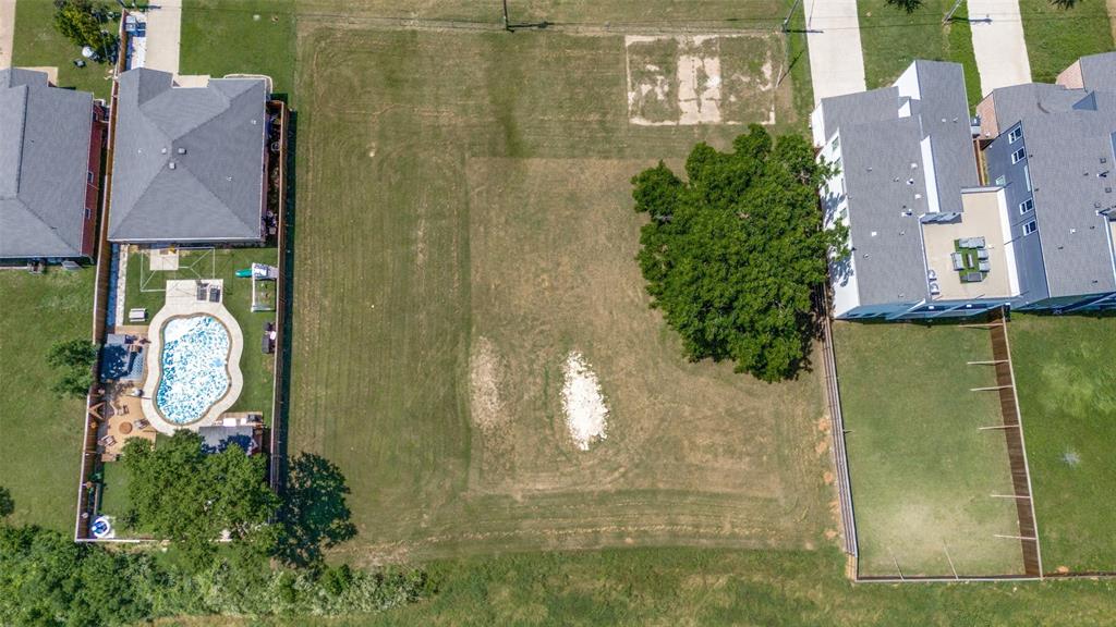 Roosevelt Manor 1st Inst - Land