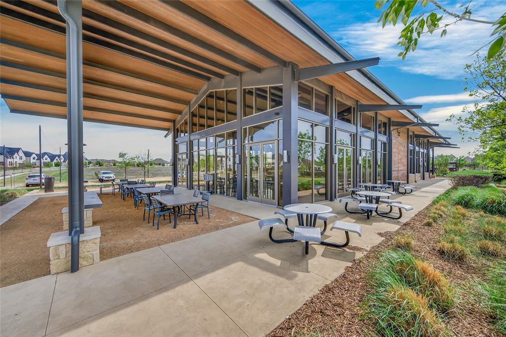 Tavolo Park - Residential