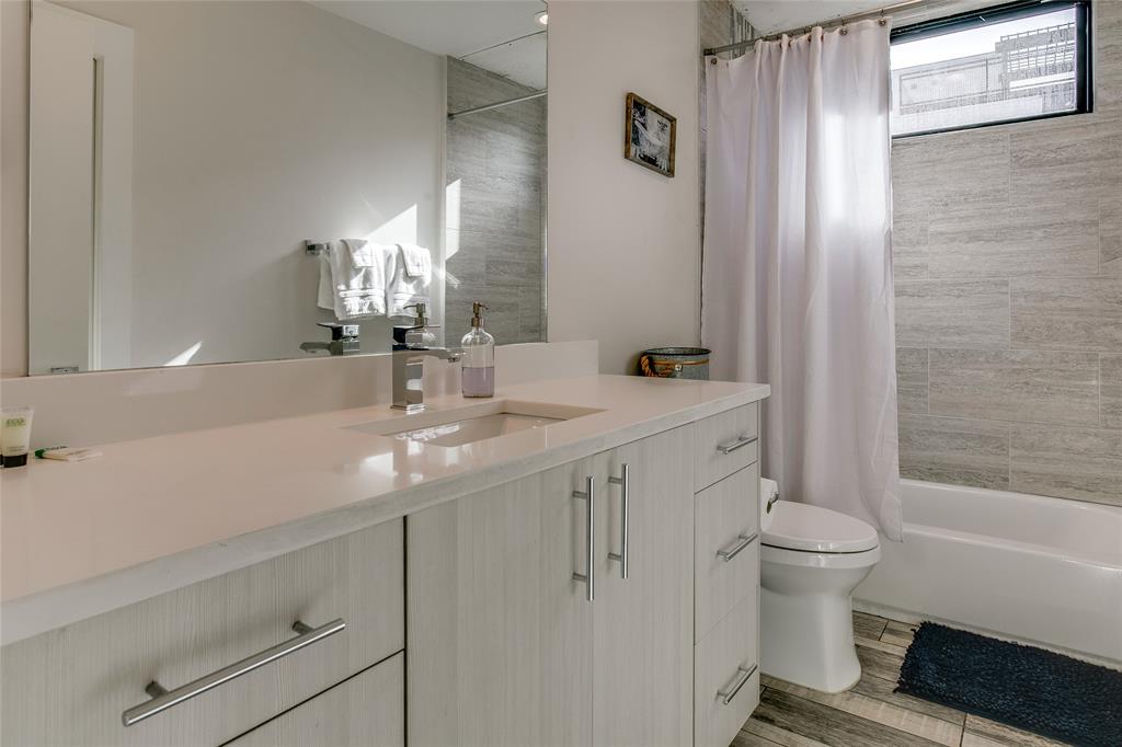 DALLAS LAND AND LOAN 2 - Residential