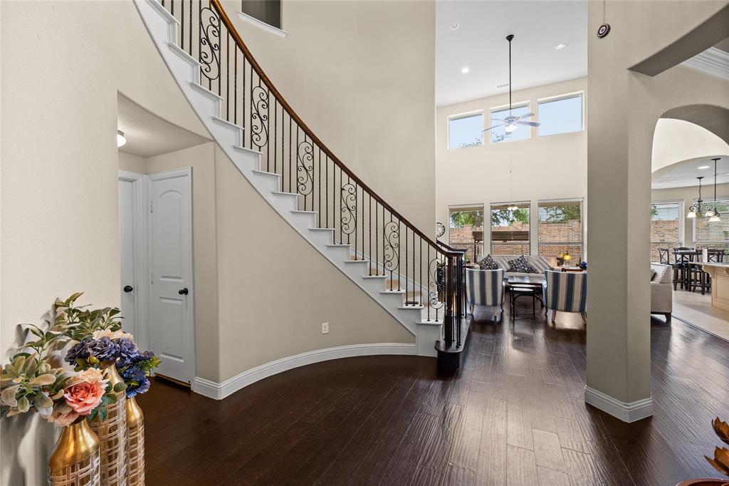 1608 Alamosa Drive