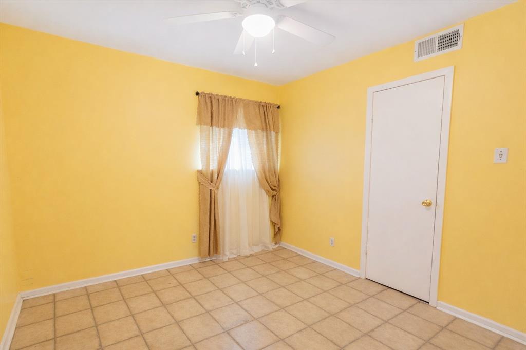 Meadowbrook Estates Add - Residential