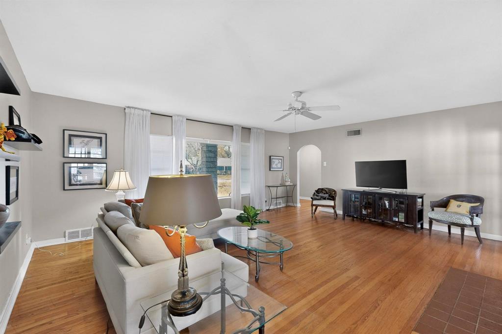 Casa Linda Hlnds - Residential