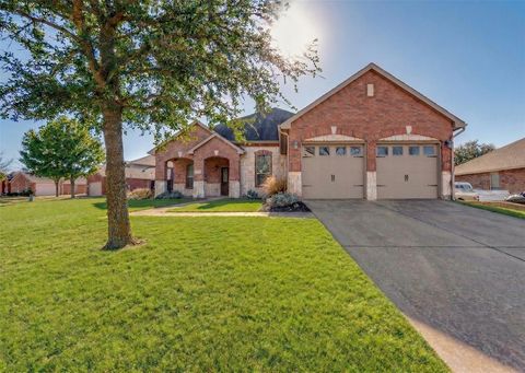 Photo of 1710 Chadwick Court, Cedar Hill, TX 75104 (MLS # 21229011)