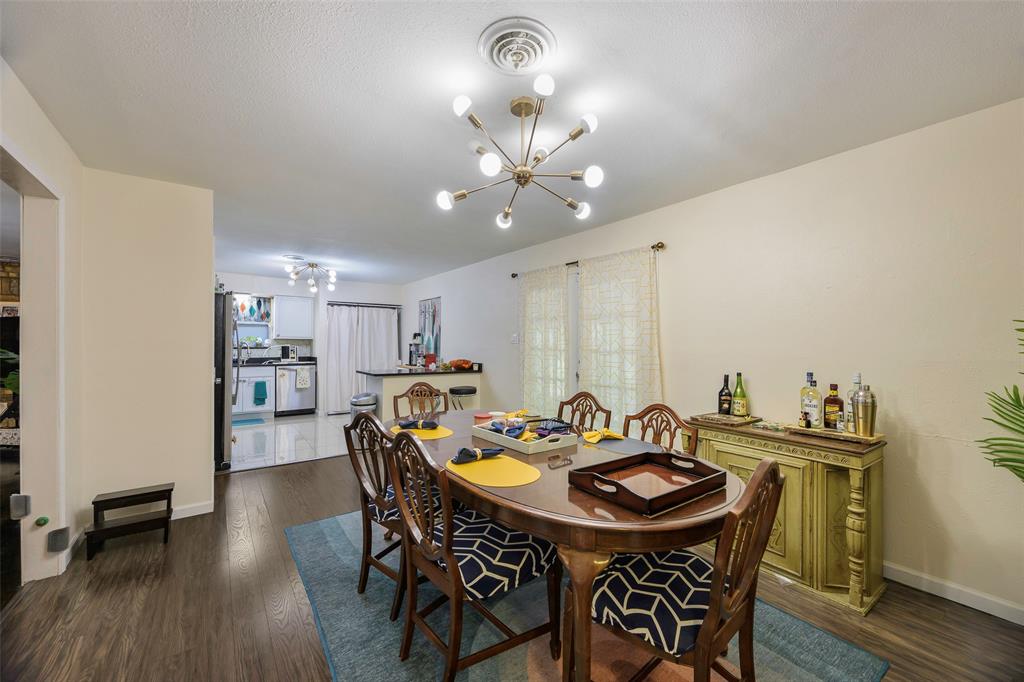 Bruton Terrace 09 Instl - Residential