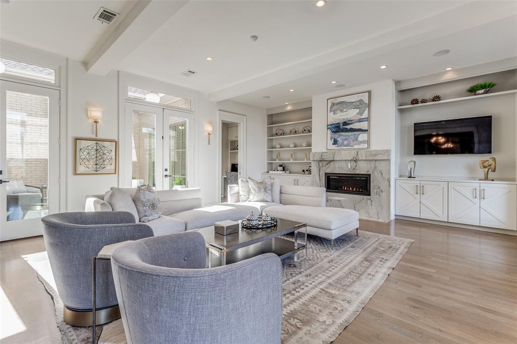 Lakeshore Hills Rev - Residential