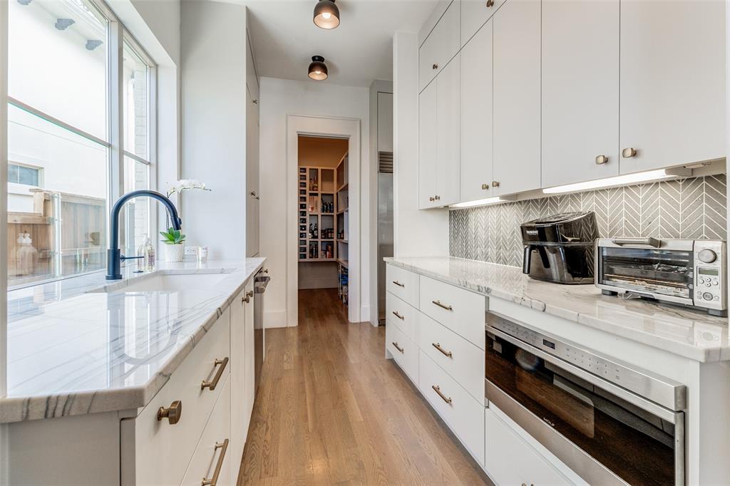 Lakeshore Hills Rev - Residential