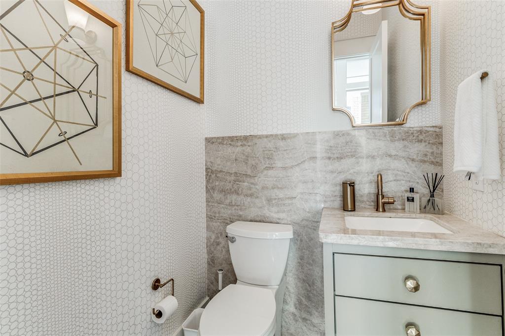 Lakeshore Hills Rev - Residential