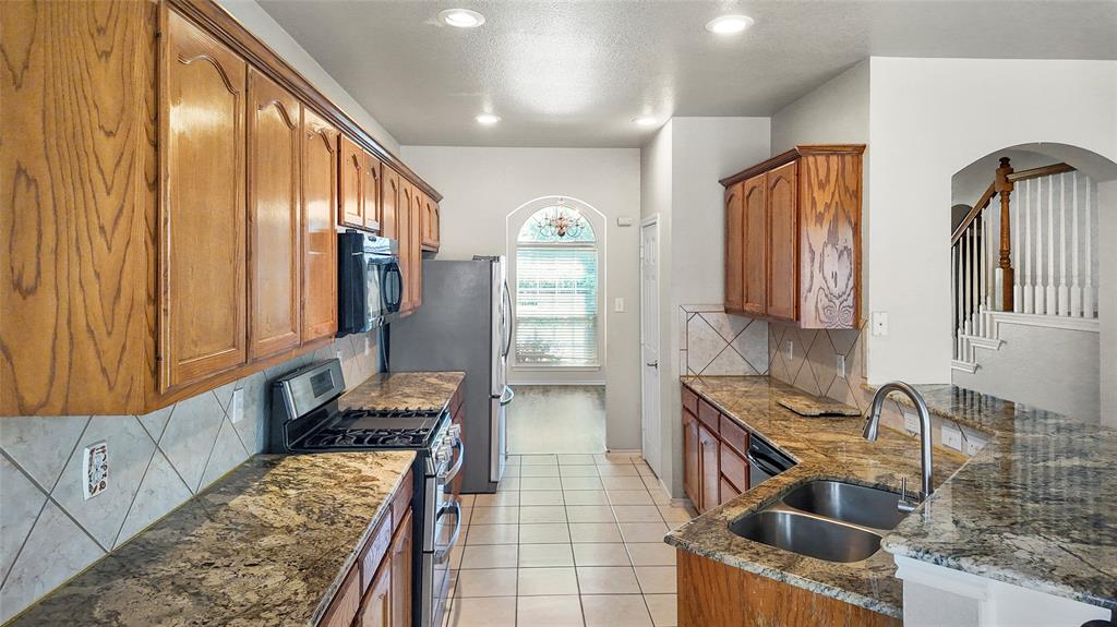 6356 Ferncreek Lane