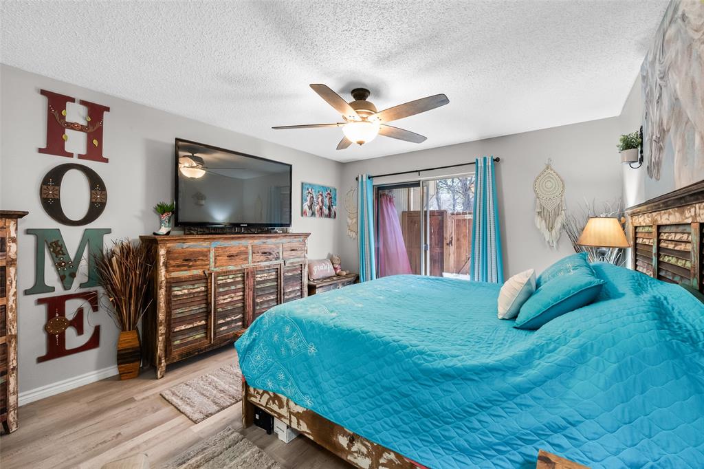 Meadowbrook Hills Chimney Wood - Residential