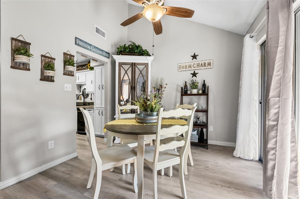 Meadowbrook Hills Chimney Wood - Residential