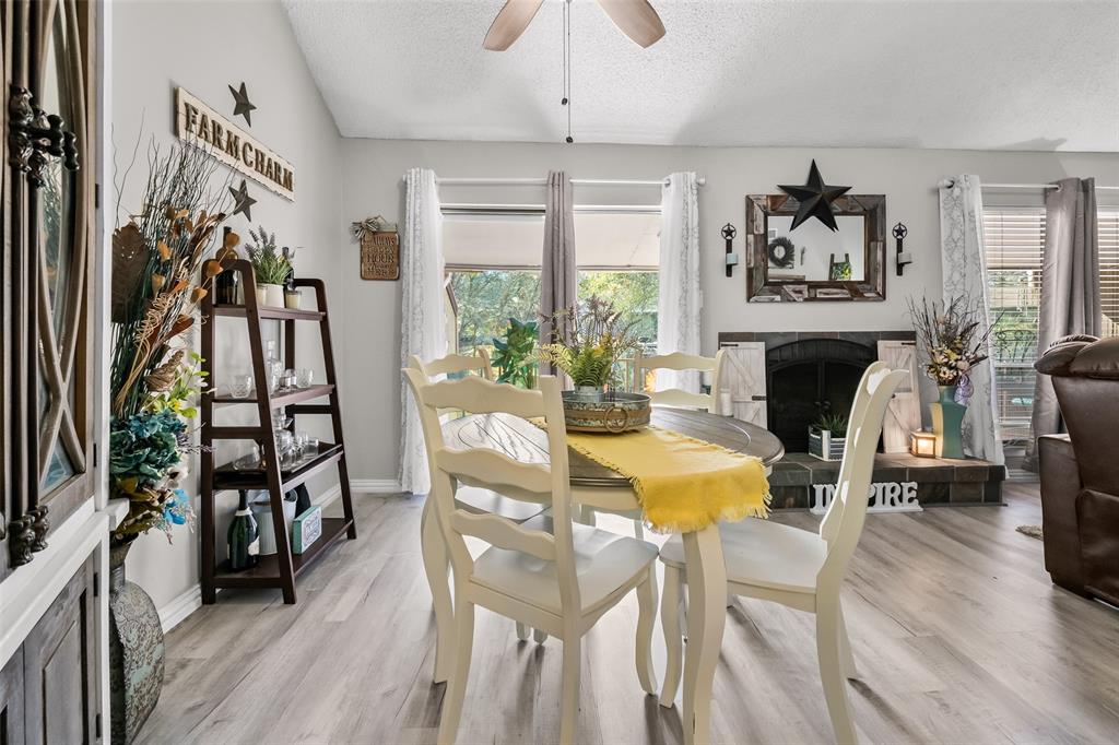 Meadowbrook Hills Chimney Wood - Residential