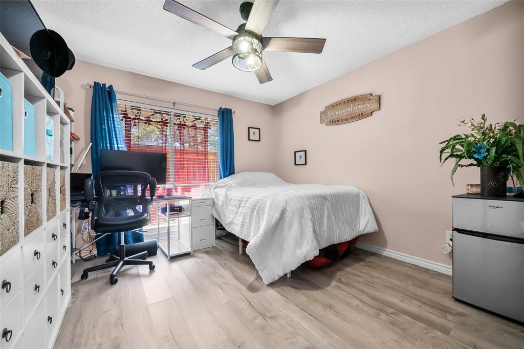 Meadowbrook Hills Chimney Wood - Residential