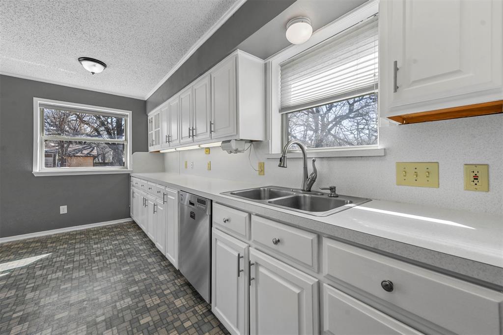 Denton, Texas 76209, United States, 3 Bedrooms Bedrooms, ,2 BathroomsBathrooms,Residential,Active,180485