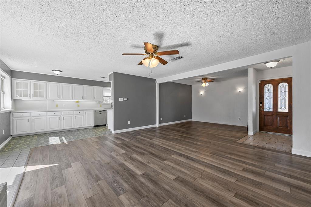 Denton, Texas 76209, United States, 3 Bedrooms Bedrooms, ,2 BathroomsBathrooms,Residential,Active,180485