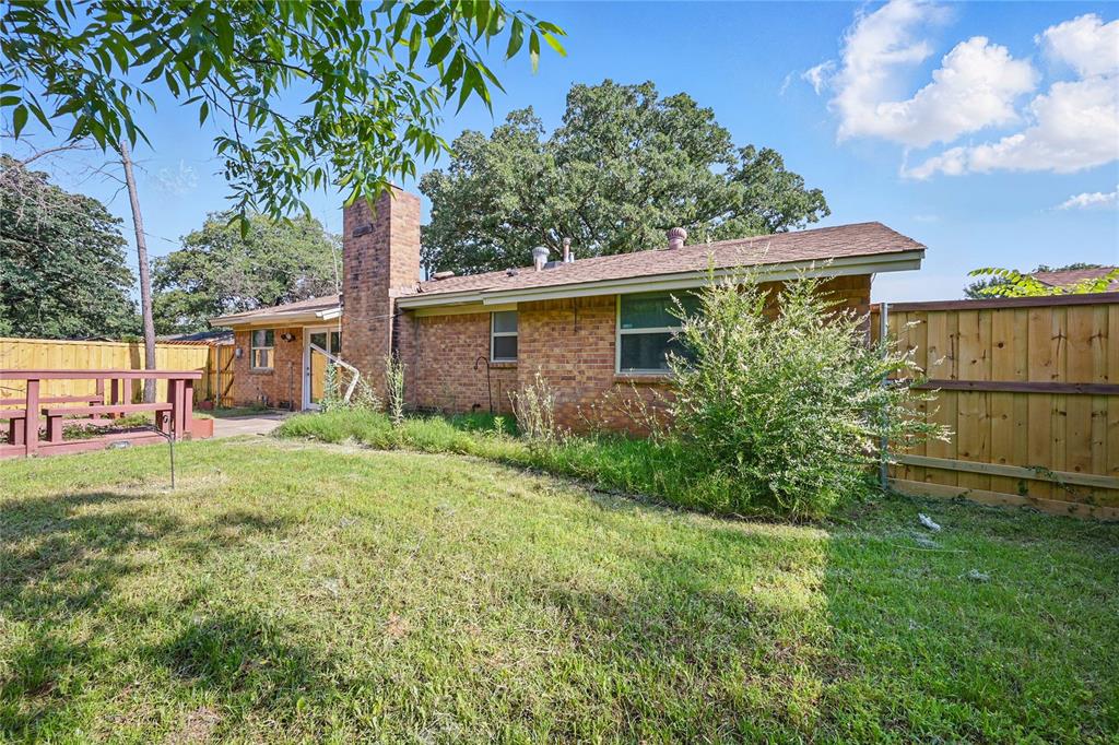 Denton, Texas 76209, United States, 3 Bedrooms Bedrooms, ,2 BathroomsBathrooms,Residential,Active,180485
