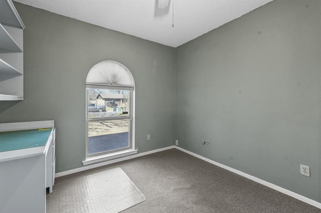 Denton, Texas 76209, United States, 3 Bedrooms Bedrooms, ,2 BathroomsBathrooms,Residential,Active,180485