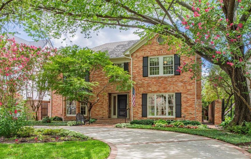 Location, Curb Appeal, Floor Plan, LARGE Room Sizes...the 1 you have been waiting for!  1st glance, 2 story oversized entrance with gleaming Black and White marble floors. 1st level open entertaining, all the right rooms, hardwoods including bar with sitting and 1st level game room.  The Kitchen, Breakfast Island, Breakfast Area and Additional Cabinet Desk Area is ENORMOUS & Opens to Family!  Family & Game room with full bath open to covered patio & sleek pool with spa.  2nd level has Primary with Fireplace, Cozy sitting Room, his & her closets, separate vanities.  3 additional 15x14 bedrooms with ensuite baths. Survey, T47, SD, Amenities & Offer Instructions in MLS. Details & measurements to be verified by buyer & buyer agent.