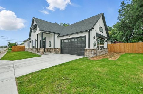 3220 N Houston Fort Worth TX 76106