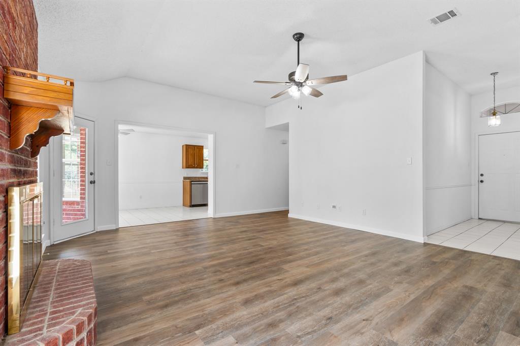 White Bluff #12 - Residential