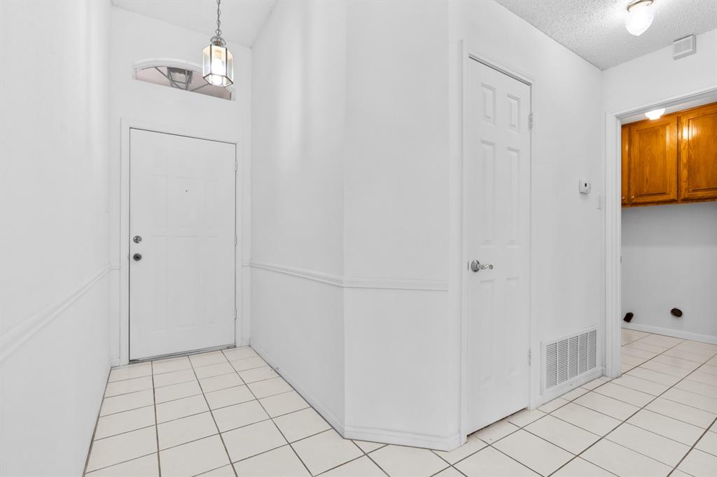 White Bluff #12 - Residential