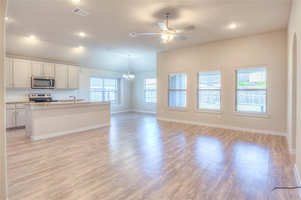 Prominence Square Ph Iia - Residential Lease