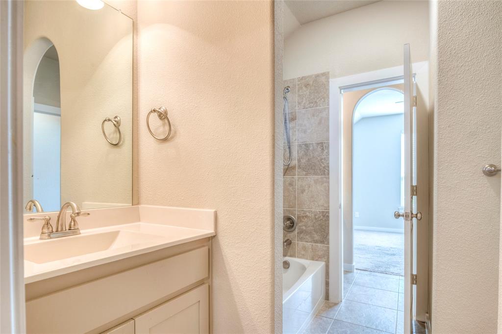 Prominence Square Ph Iia - Residential Lease