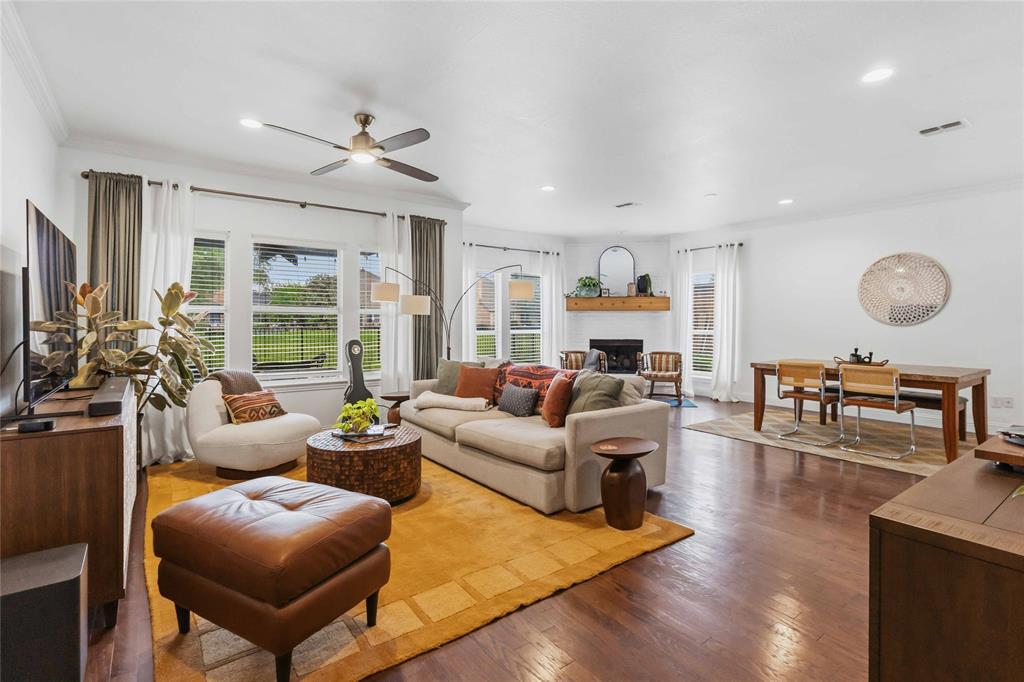 5918 Lafayette Drive