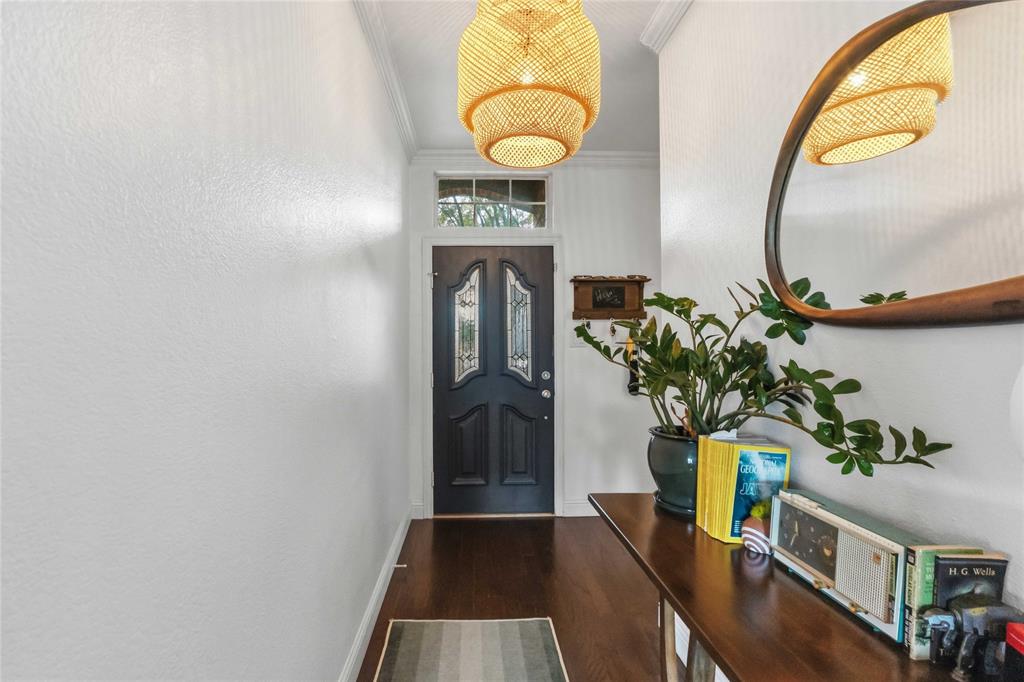 5918 Lafayette Drive