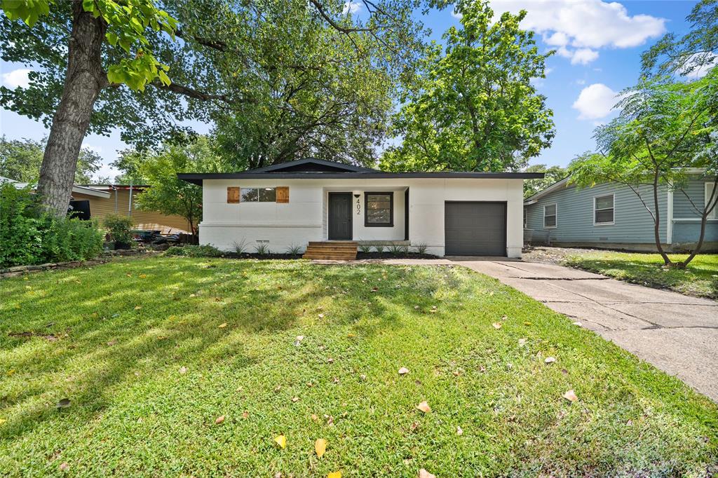 402 E Linda Drive