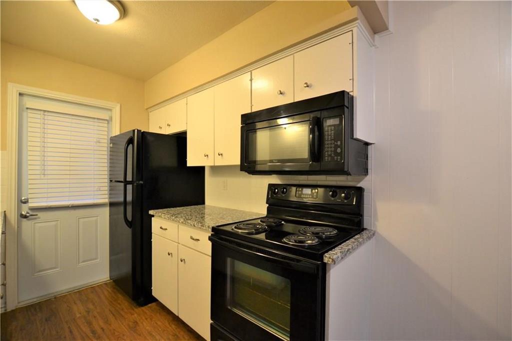 103 W Brown Street 2