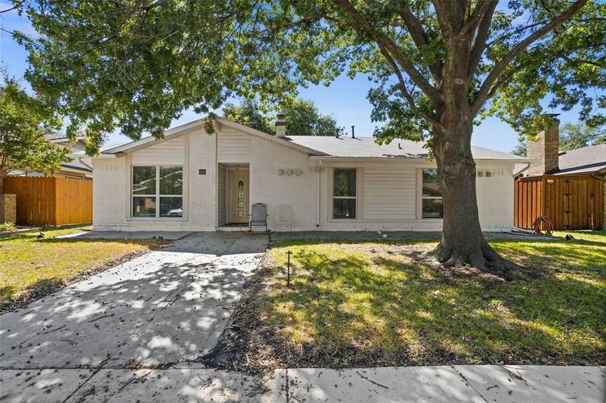 Deadline for offers: Monday, February 5th, 6:30 pm. Exceptional Opportunity in a great neighborhood! Explore the potential of this immaculate property situated in the vibrant heart of Garland. Boasting three bedrooms and a charming two-story design, this 1,400 square foot home. If you're in the process of cultivating a rental portfolio or a quaint cozy home, look no further – this house stands out with its well-thought-out floor plan, robust foundation, and an expansive backyard. Added bonus, it not only offers a comfortable and spacious living space for home dwellers but also promises a steady income stream for investors alike. 

Offering both financial stability and the potential for long-term appreciation, turn this home into a turnkey rental or your perfect primary home.