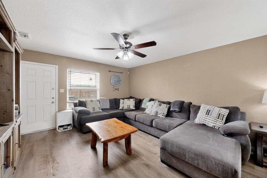 3726 Saddleback Drive