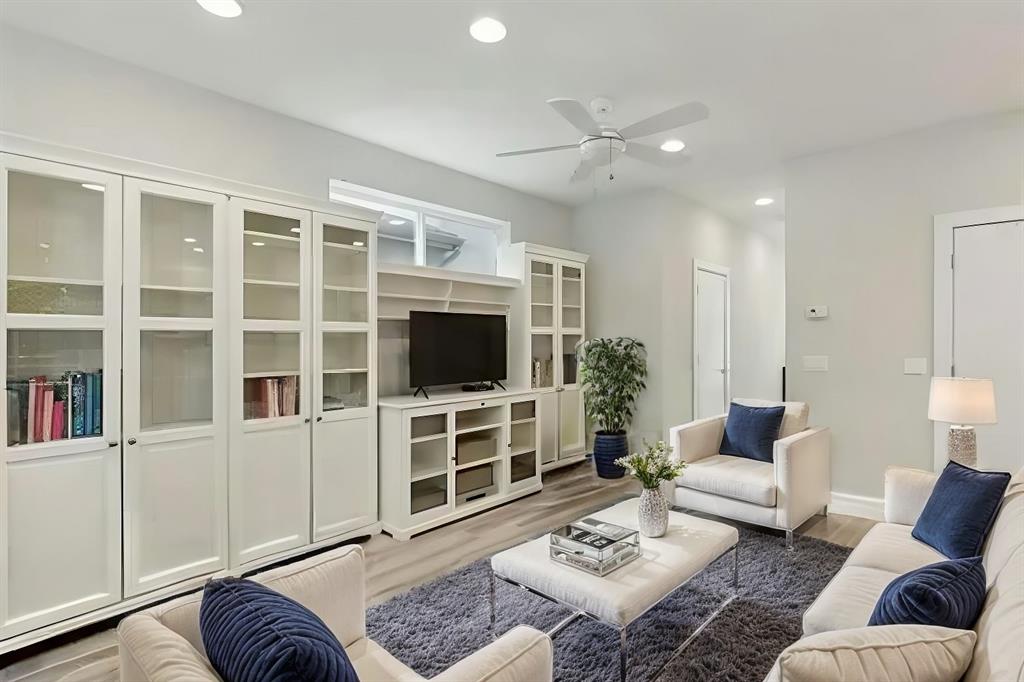 Psw Emerald Sub - Residential Lease