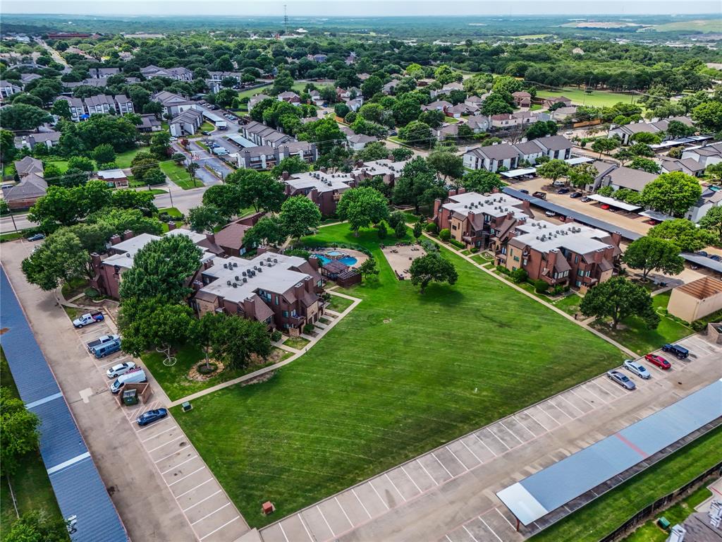 Oak Creek Condo - Residential