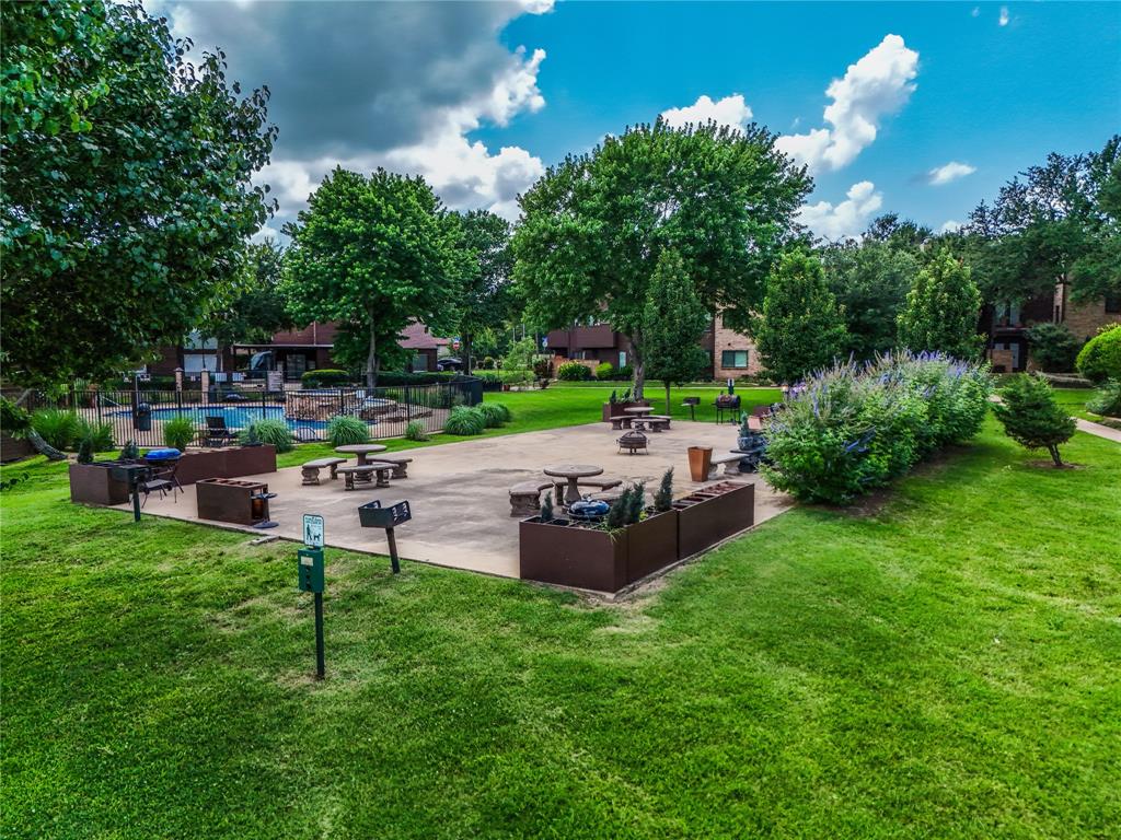 Oak Creek Condo - Residential