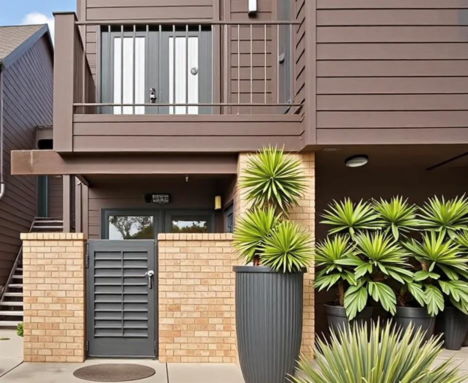 Oak Creek Condo - Residential