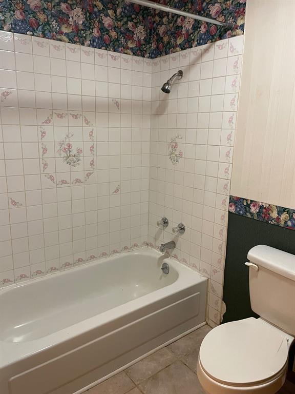 HOWARD, BENJAMIN F - Residential