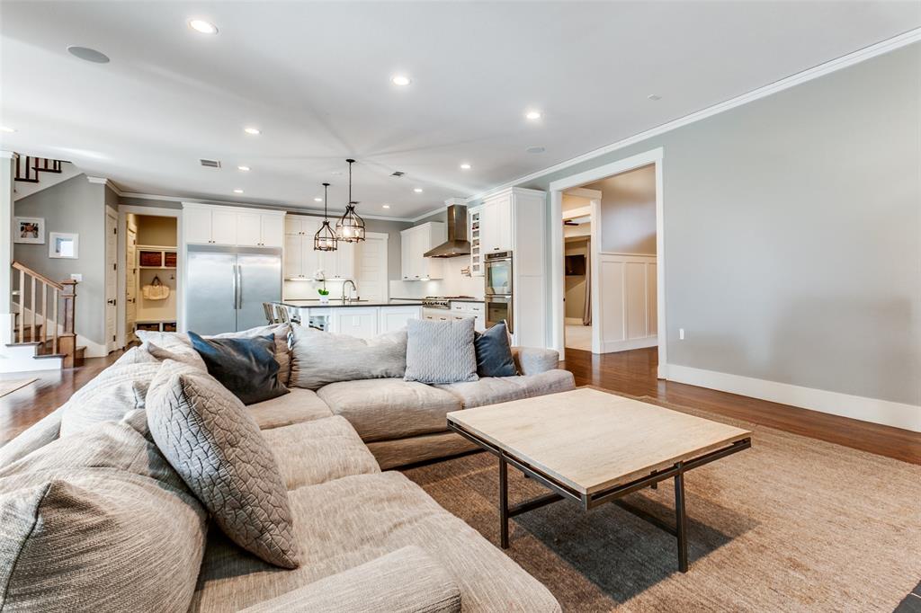 413 Ridge Crest Drive