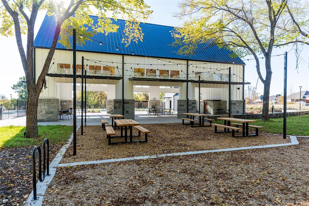 Mantua Point - Residential